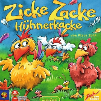 Zicke Zacke Hühnerkacke ist ein Gedächtnisspiel bei dem ihr den anderen Hühnern die Schwanzfeder klaut
